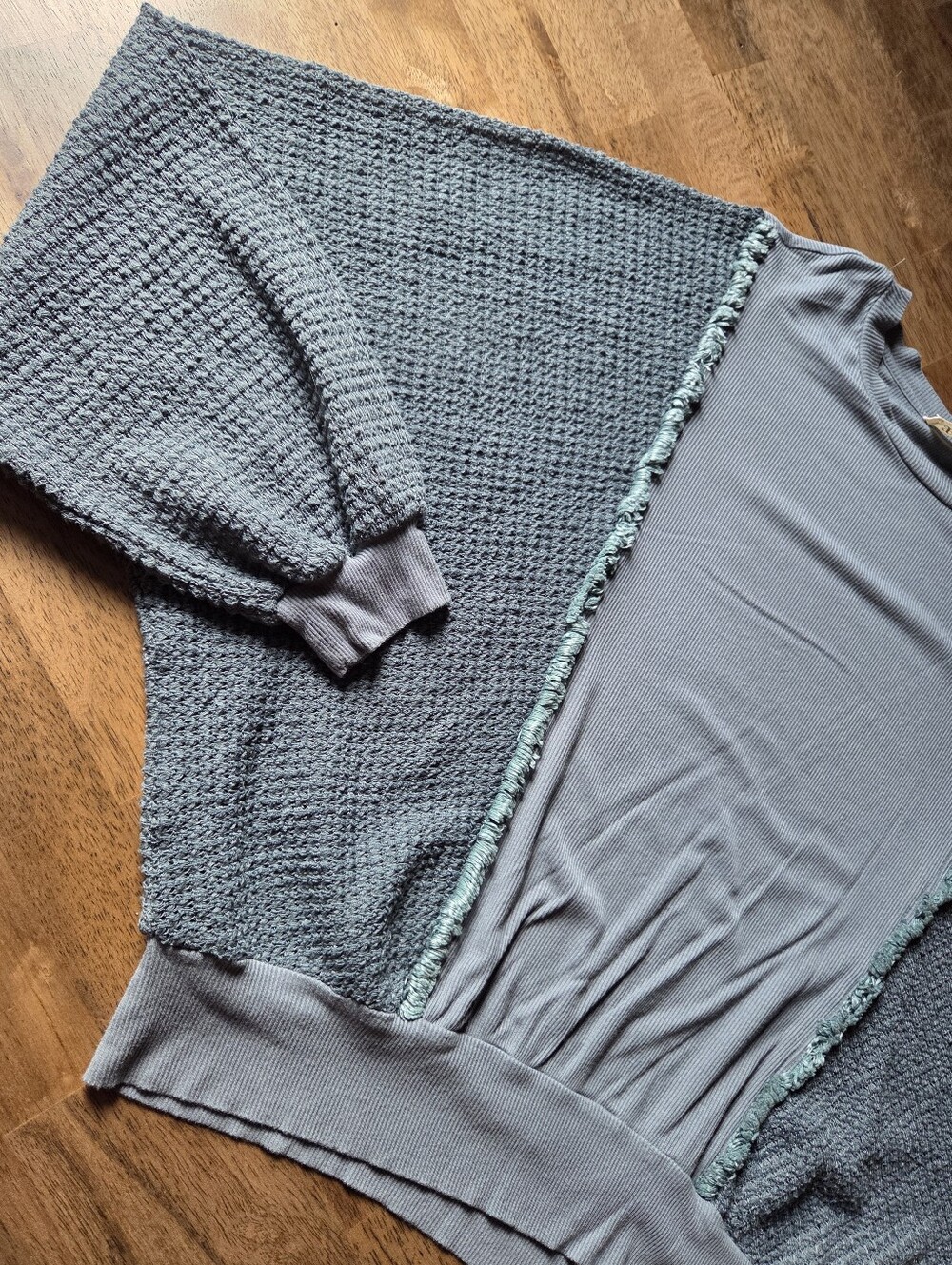 Ribbed Mix Textured Bat Wing Lightweight Sweater